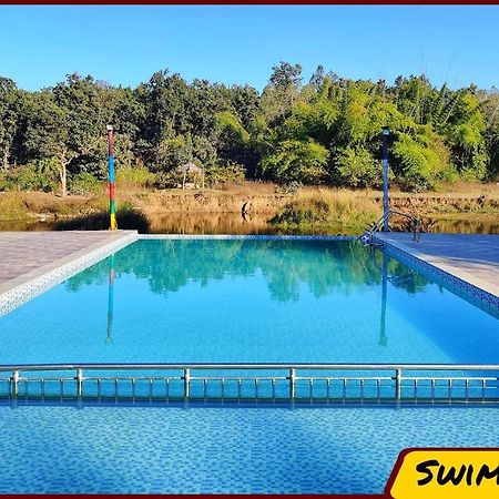 Kanha Resort Экстерьер фото