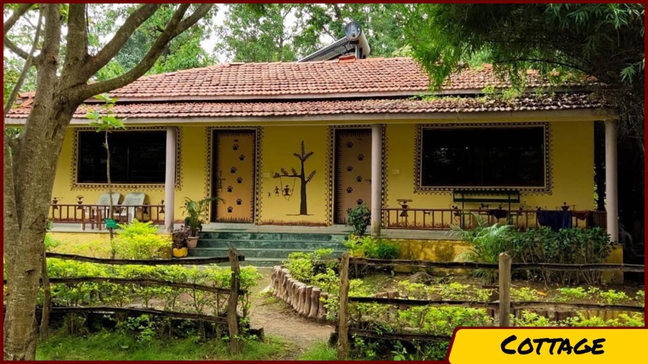 Kanha Resort Экстерьер фото
